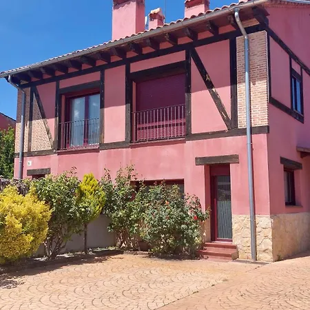 Arbana Сasa de vacaciones Revenga